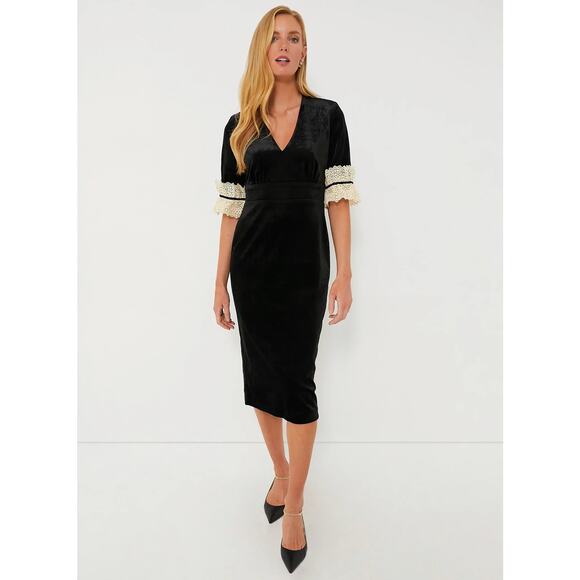 Tuckernuck Dresses & Skirts - TUCKERNUCK Black Velvet Odette Midi Dress NWT Size Medium